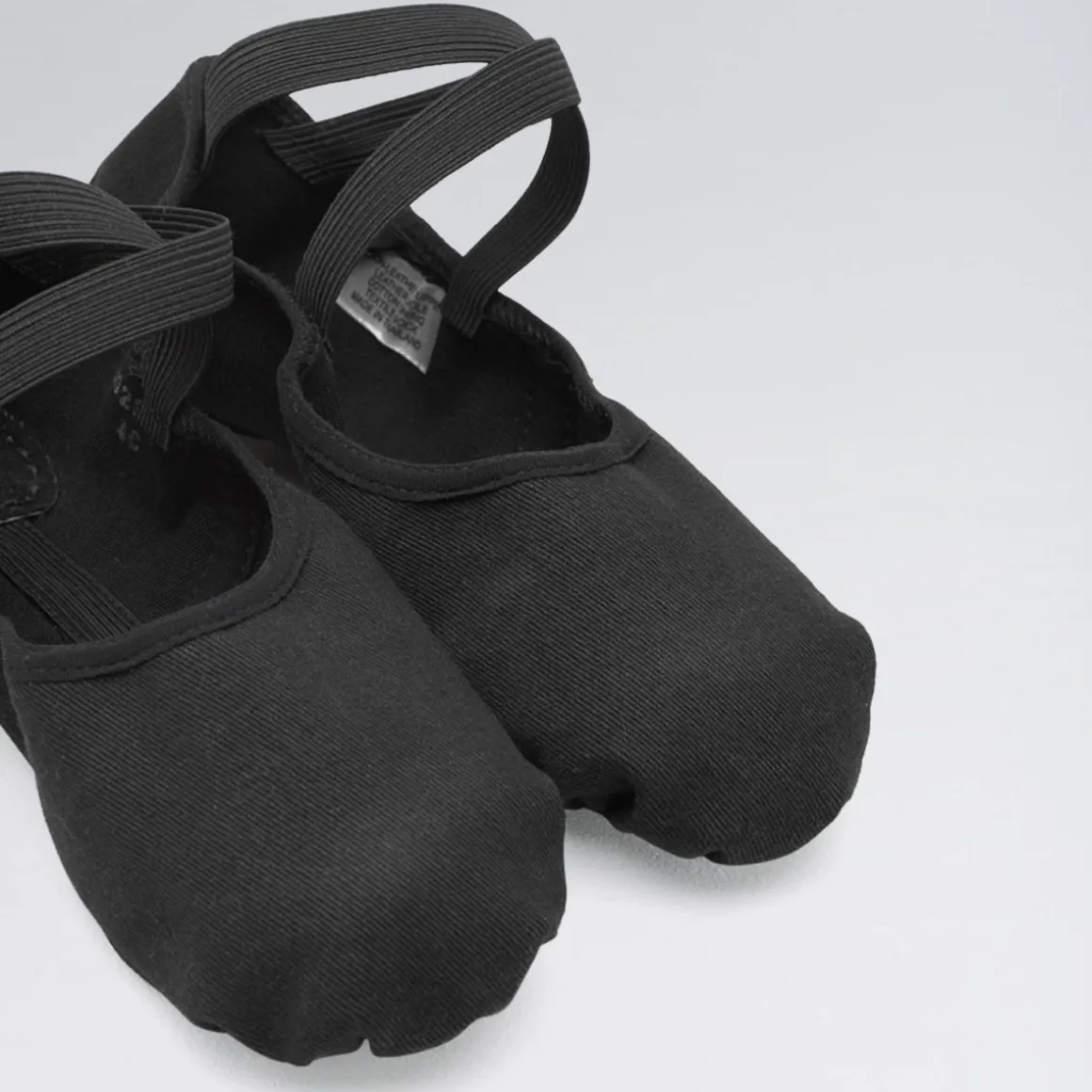 Bloch Canvas Infinity Stretch Ballet Shoe