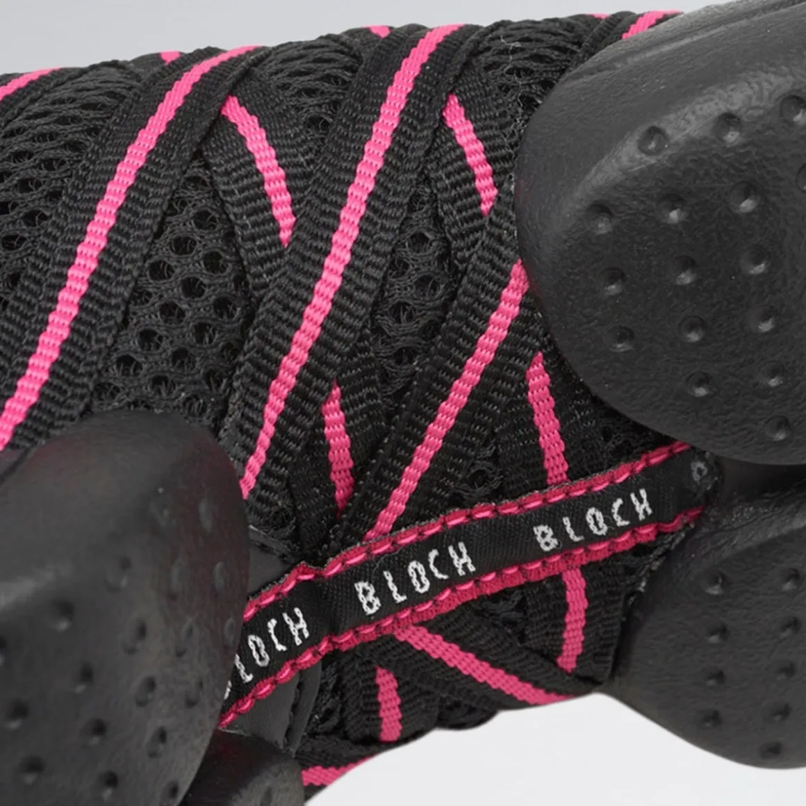 Bloch Criss Cross Mesh Sneakers