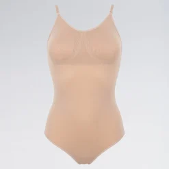 Silky Dance Seamless Low Back Camisole with Removable Padding